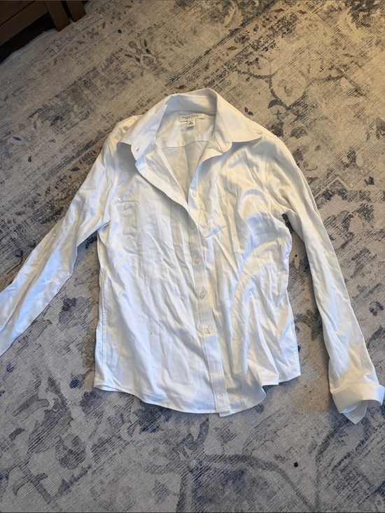 Banana Republic Tops - Banana Republic White Button-Up Shirt